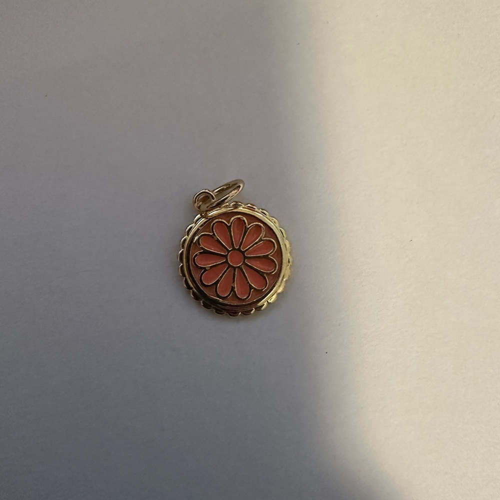 Orange and Gold Charm Bracelet with Elegant Design - Picture 3 of 5